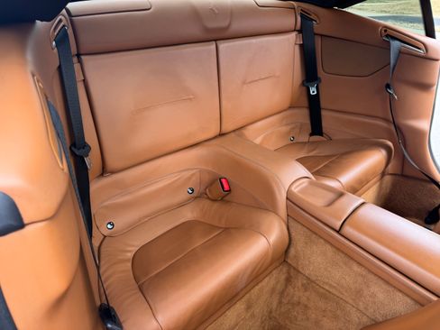 Used 2010 Ferrari California image 30