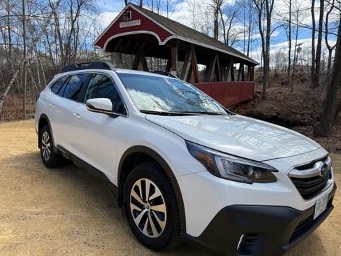 Used 2020 Subaru Outback Premium w/ Popular Package #1 image 4