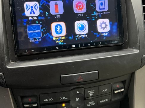 Used 2010 Acura TSX Sedan image 10