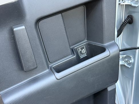 Used 2007 Toyota FJ Cruiser Sport Utility 2D image 11