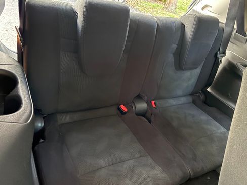 Used 2015 Nissan Rogue S w/ S Family Package image 16