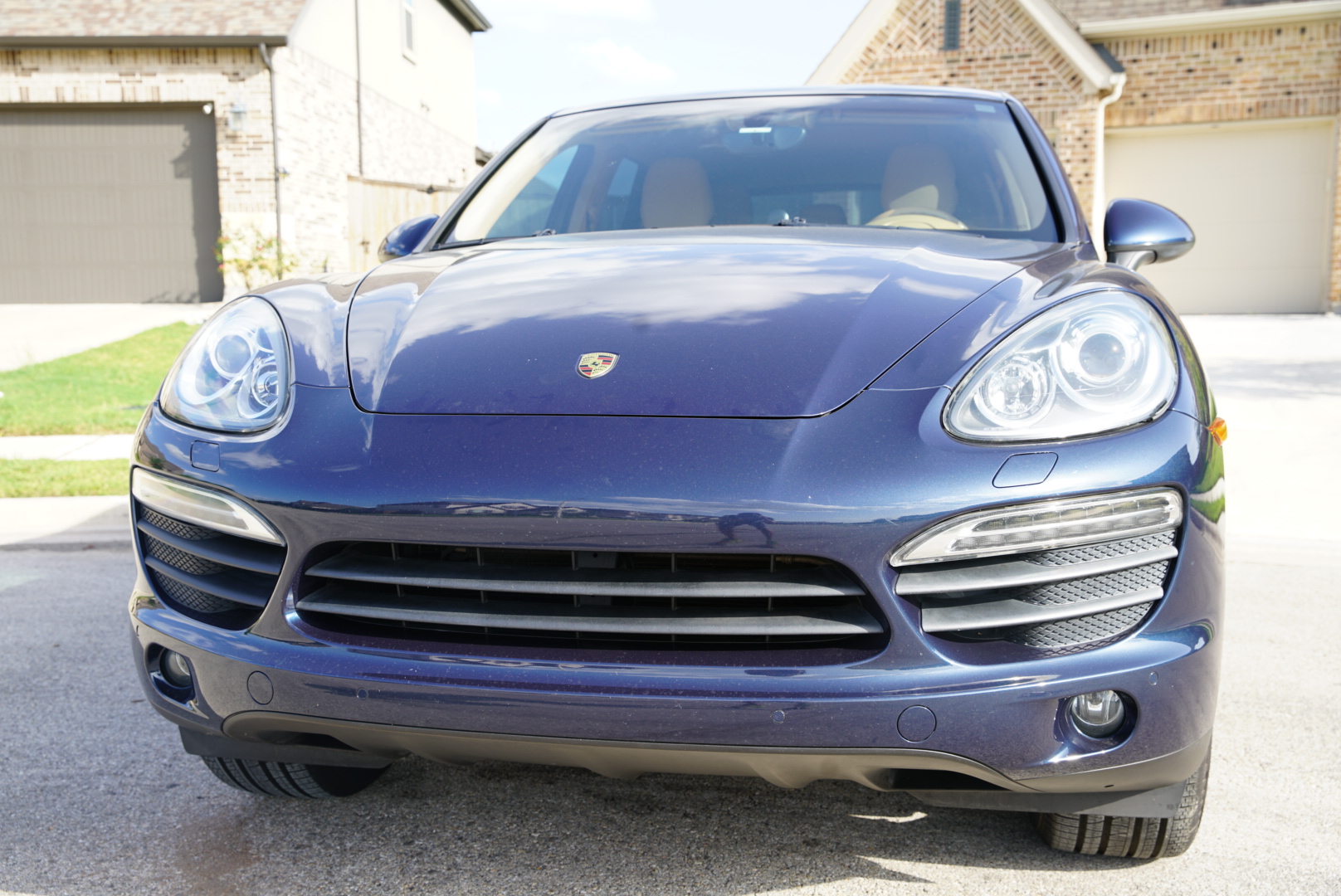 Used 2011 Porsche Cayenne S AWD/4WD image 5