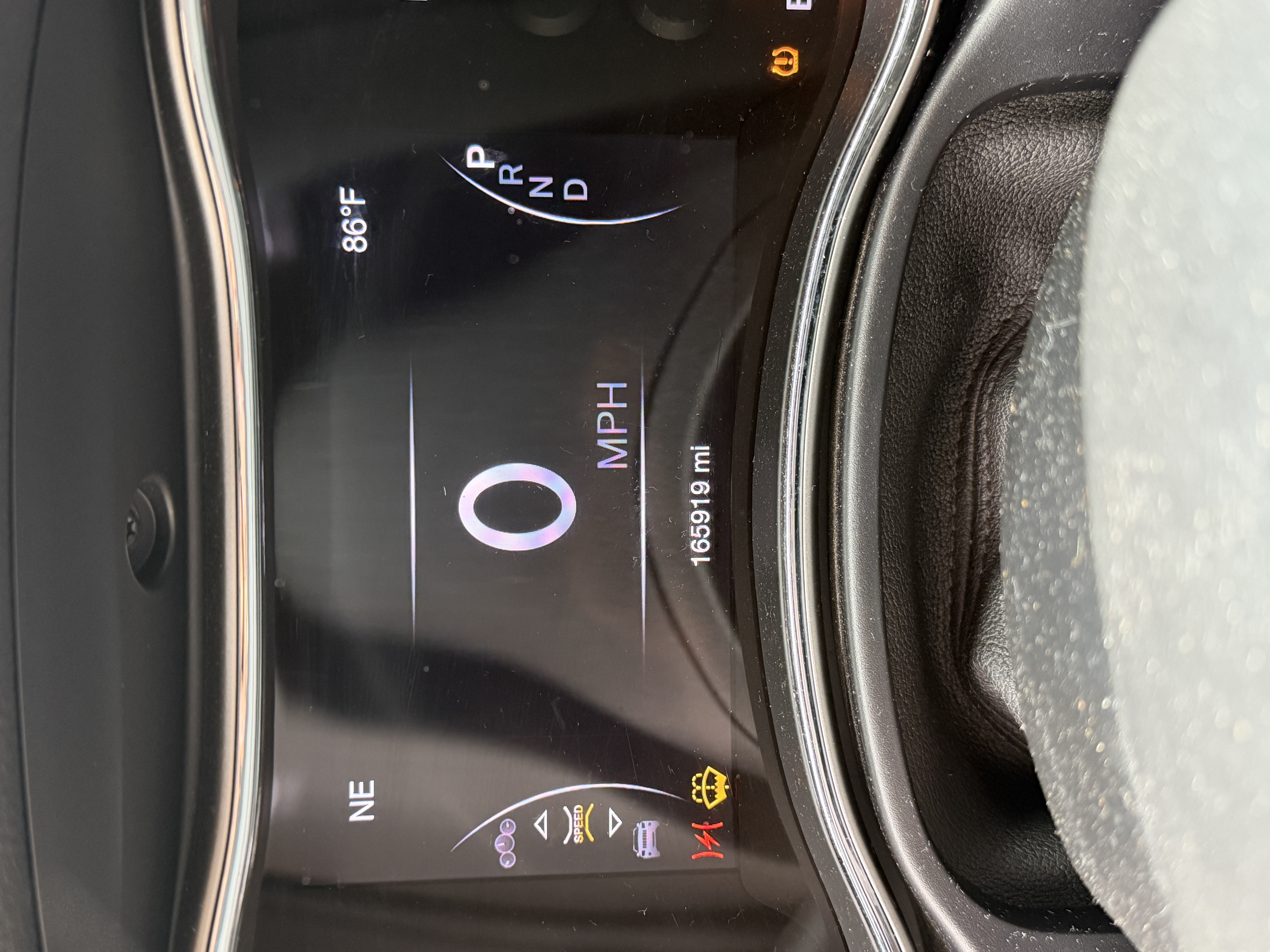 Used 2018 Jeep Grand Cherokee Altitude RWD image 6