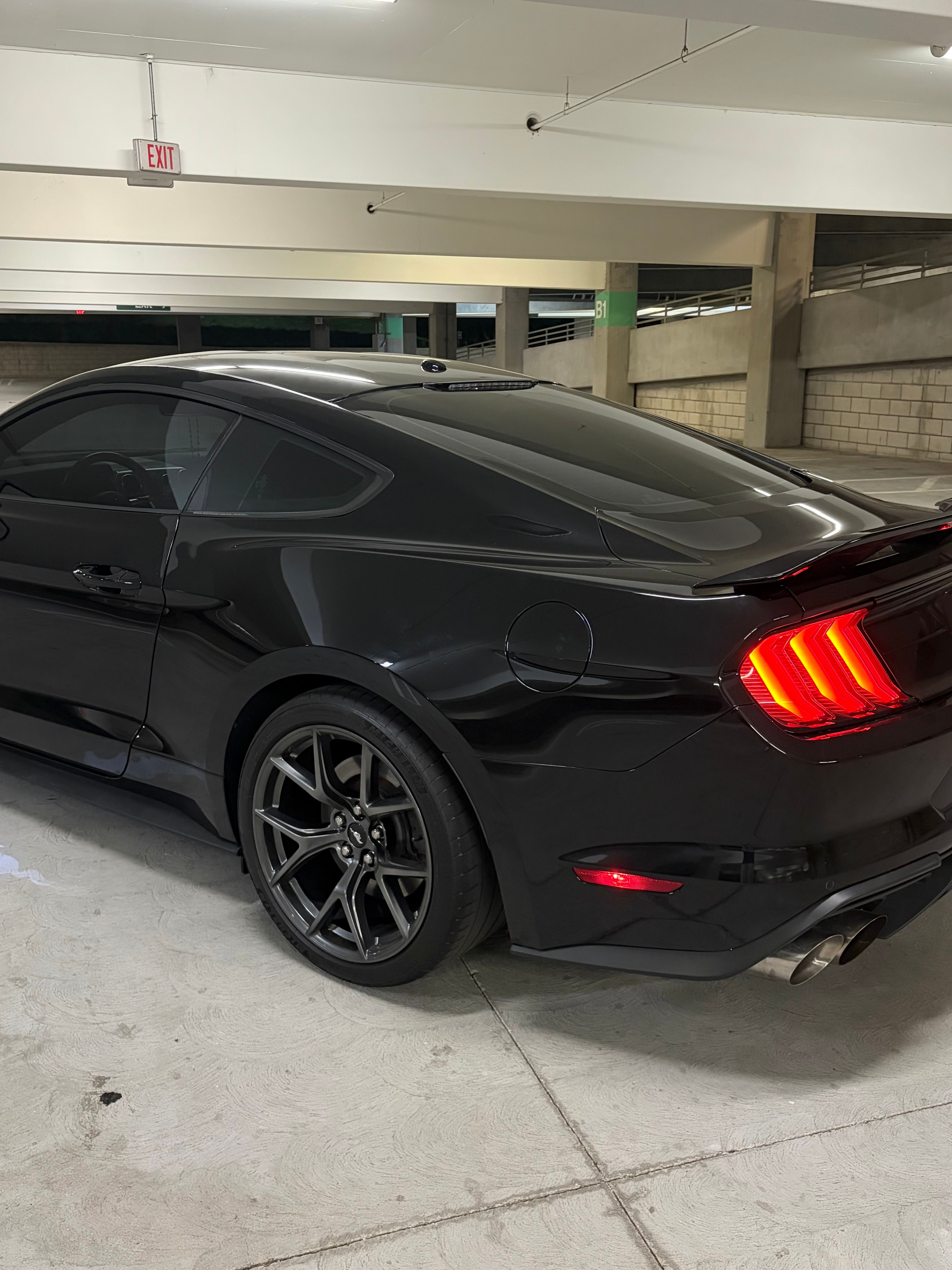 Used 2019 Ford Mustang GT Premium w/ Performance Package - Level 2 RWD image 24