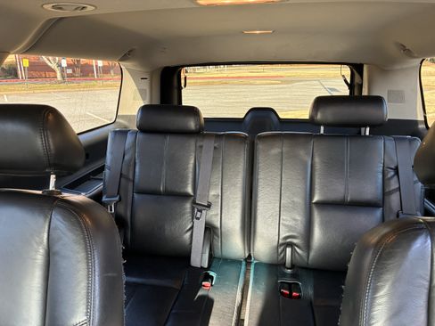 Used 2008 GMC Yukon XL Denali image 12