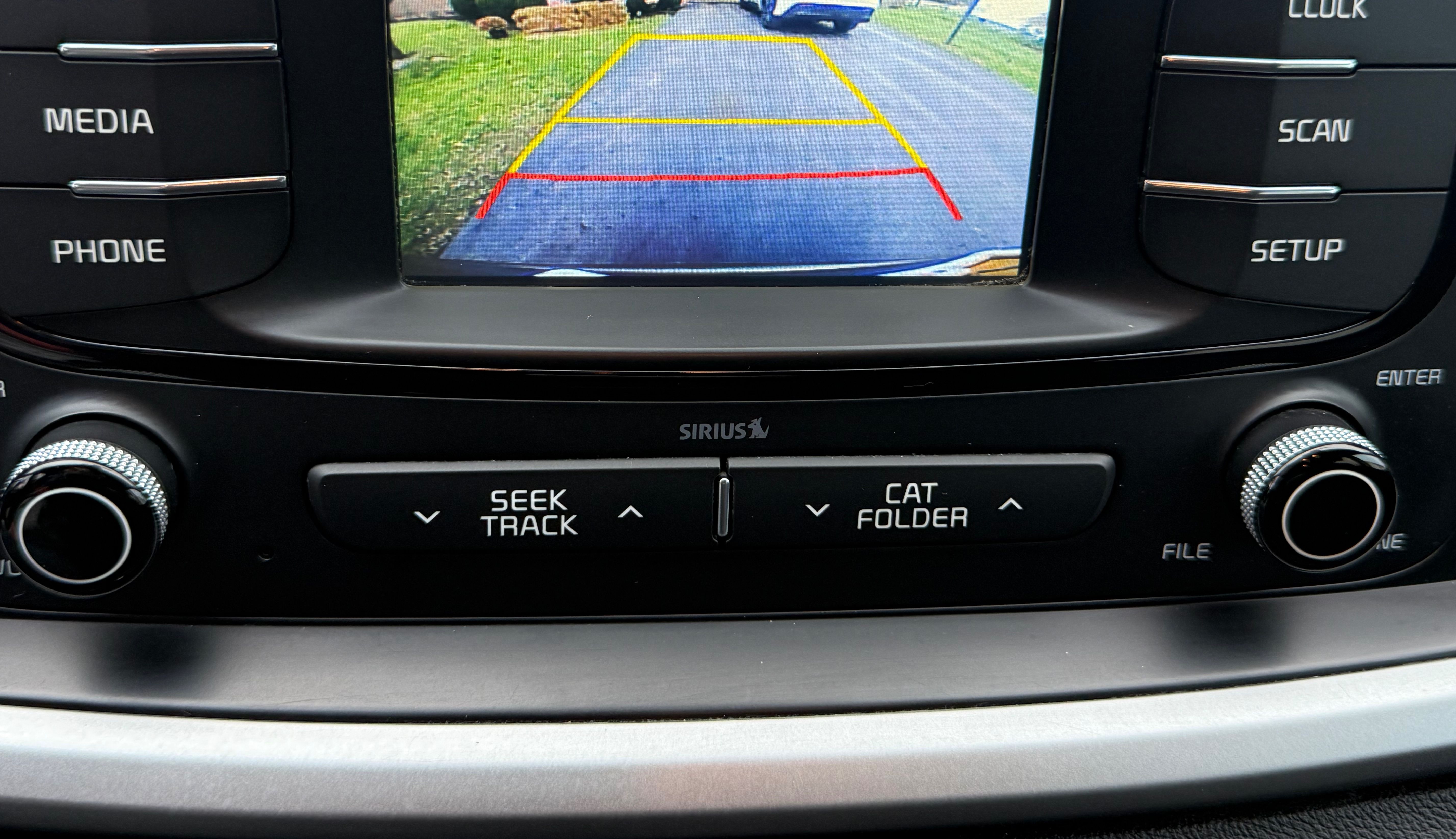 Used 2018 Kia Sorento L FWD image 9
