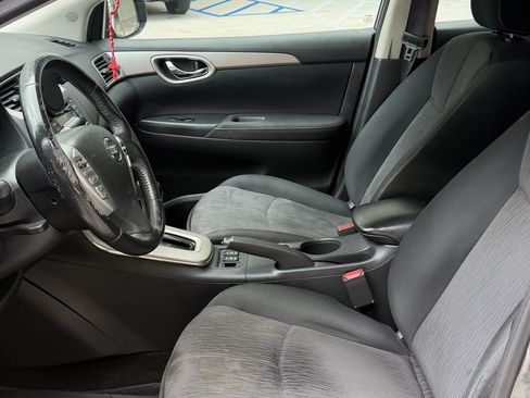 Used 2015 Nissan Sentra SV w/ Cold Weather Package image 5