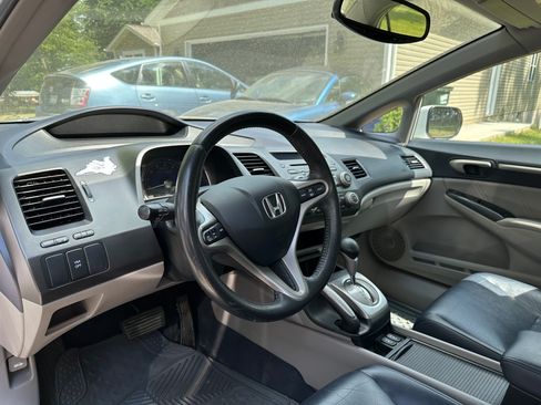 Used 2010 Honda Civic Hybrid Sedan image 16