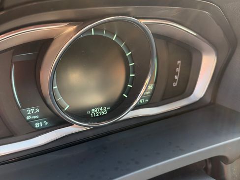 Used 2015 Volvo V60 T5 Premier image 8