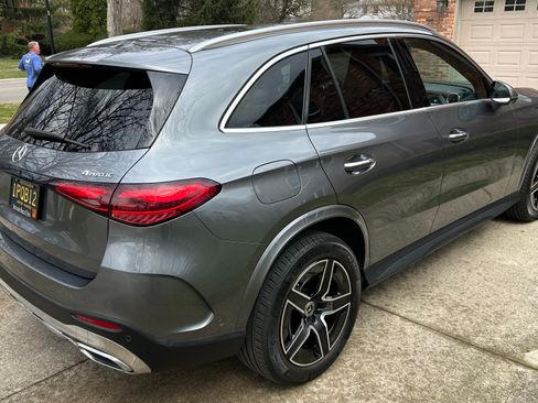 Used 2023 Mercedes-Benz GLC 300 4MATIC image 13