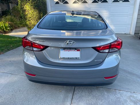 Used 2015 Hyundai Elantra Limited FWD image 4