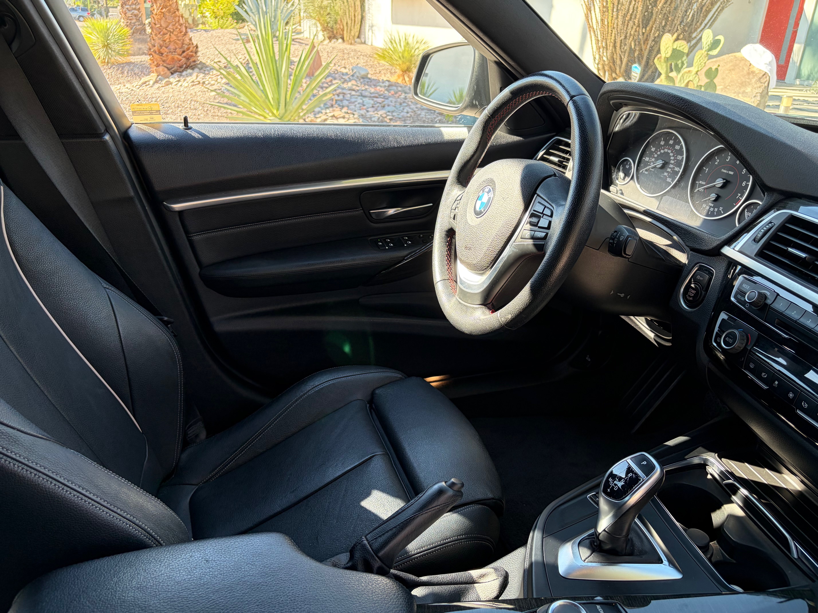 Used 2016 BMW 328i Sedan RWD image 13