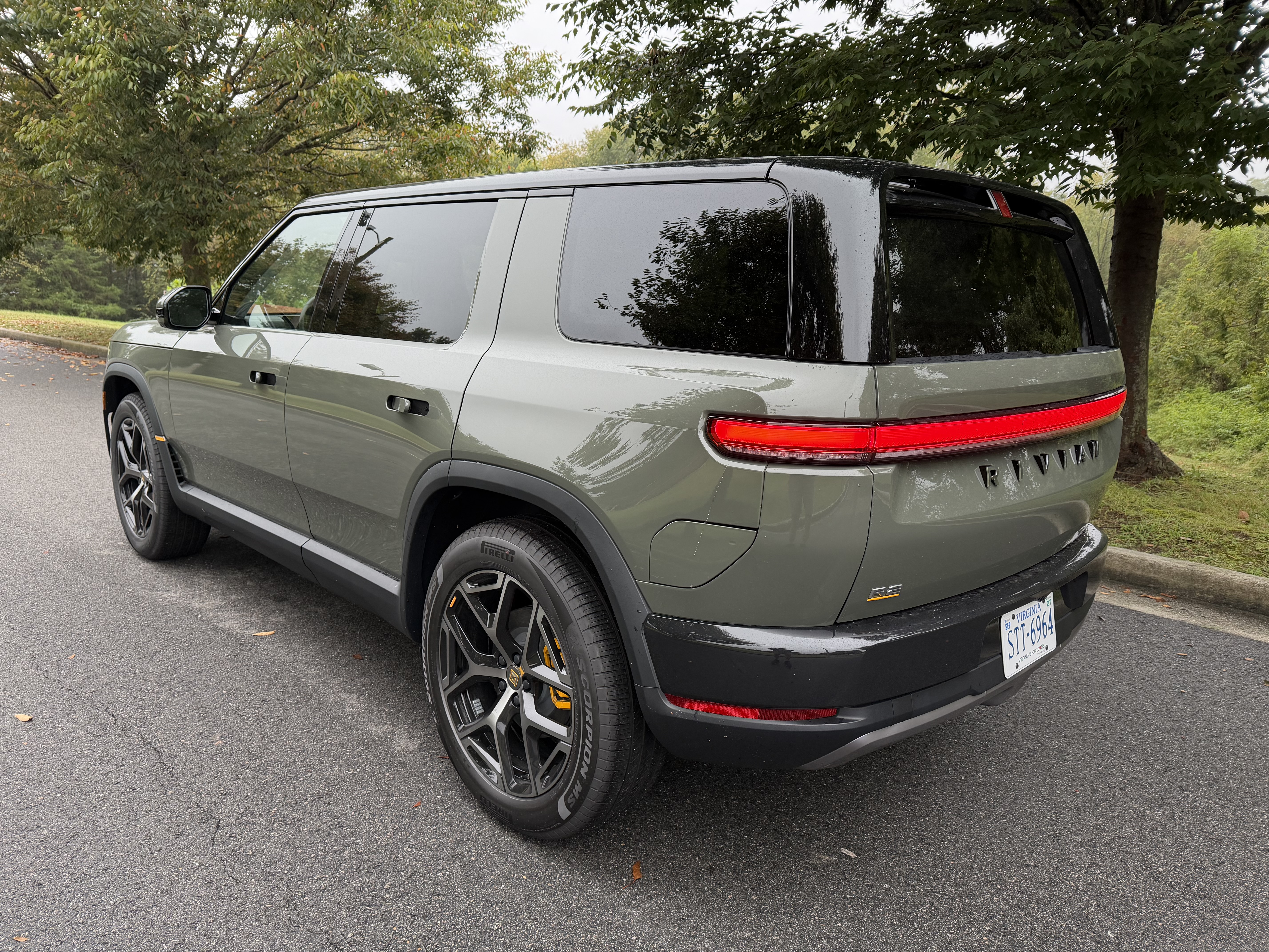 Used 2027 Rivian R2 Performance Dual AWD/4WD image 5