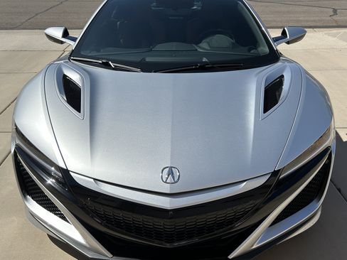 Used 2019 Acura NSX image 2