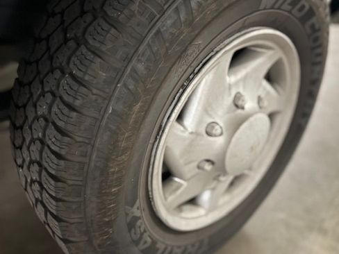 Used 2013 Ford E-250 and Econoline 250 w/ PWR Group image 12