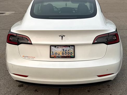 Used 2023 Tesla Model 3 Standard Range RWD image 4