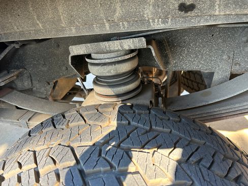 Used 1997 Ford F350 4x4 Regular Cab image 12