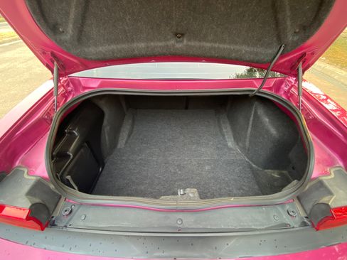 Used 2010 Dodge Challenger SRT8 w/ Furious Fuchsia Group RWD image 12