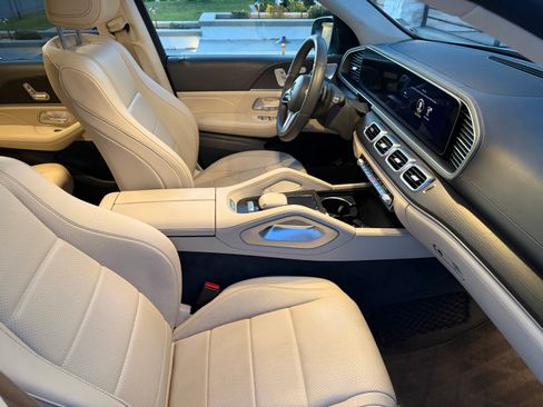 Used 2020 Mercedes-Benz GLE 450 4MATIC image 11