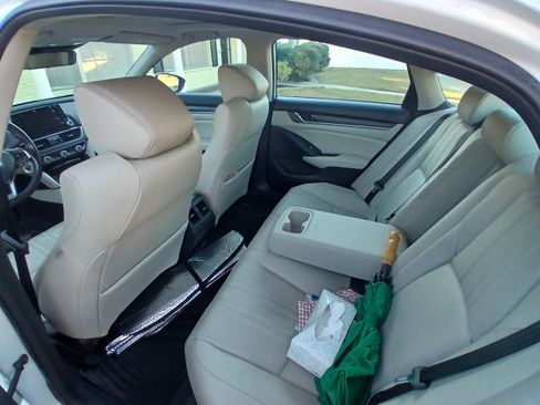 Used 2020 Honda Accord EX-L image 8