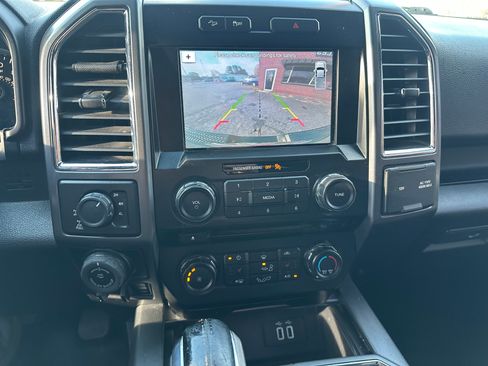 Used 2016 Ford F150 XLT w/ Equipment Group 302A Luxury image 16