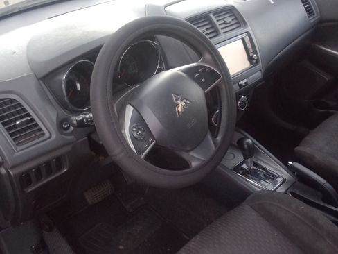 Used 2019 Mitsubishi Outlander Sport ES image 9