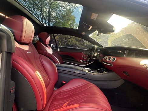 Used 2018 Mercedes-Benz S 63 AMG 4MATIC Coupe image 16