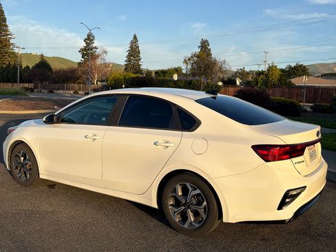 Used 2019 Kia Forte LXS image 6
