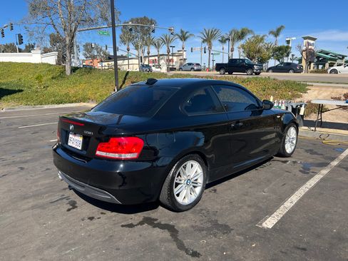 Used 2012 BMW 128i Coupe image 2