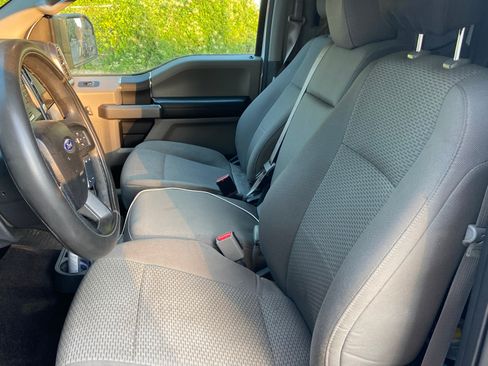 Used 2016 Ford F150 XLT w/ Max Trailer Tow Package image 9