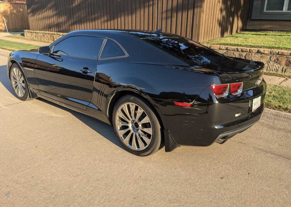 Used 2012 Chevrolet Camaro LT w/ RS Package RWD image 4
