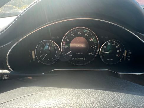 Used 2007 Mercedes-Benz CLS 550 image 14