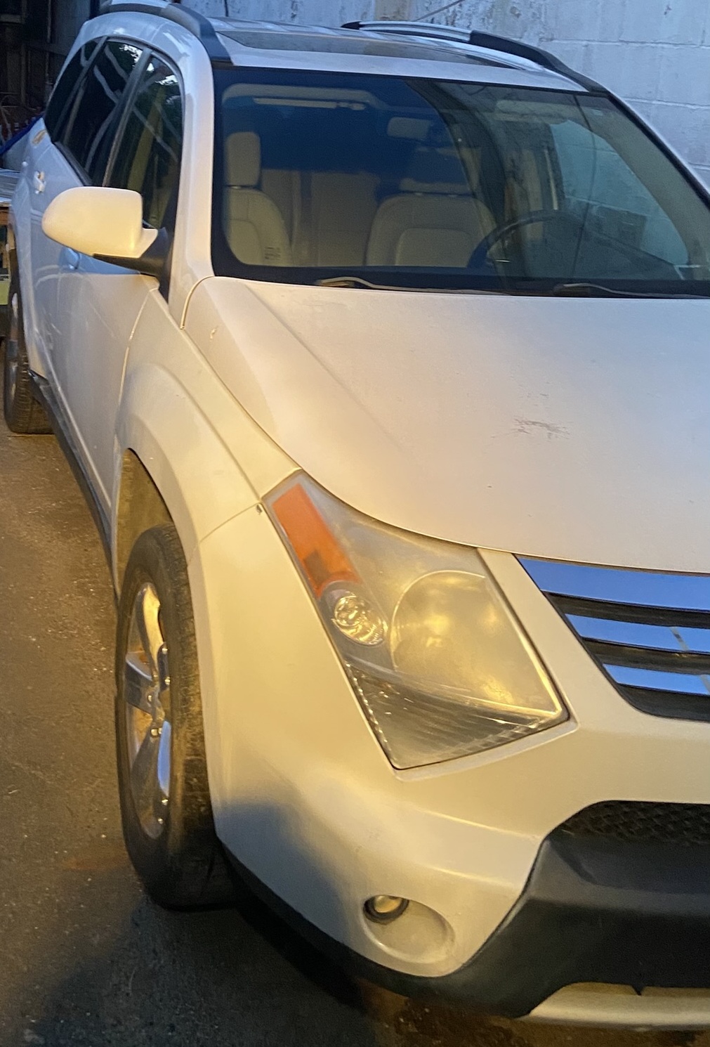 Used 2008 Suzuki XL7 Limited AWD/4WD image 4