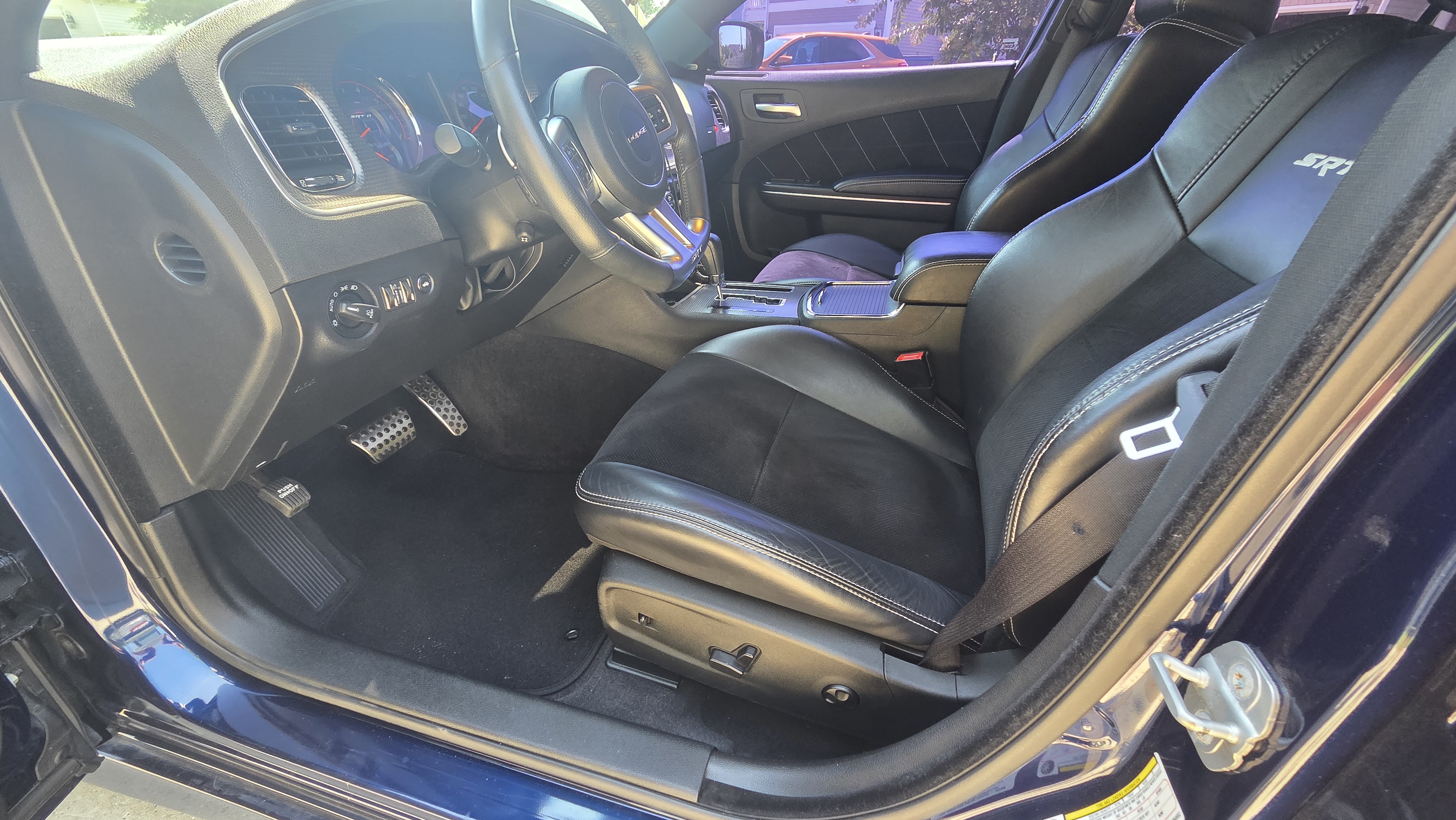 Used 2013 Dodge Charger SRT8 RWD image 10