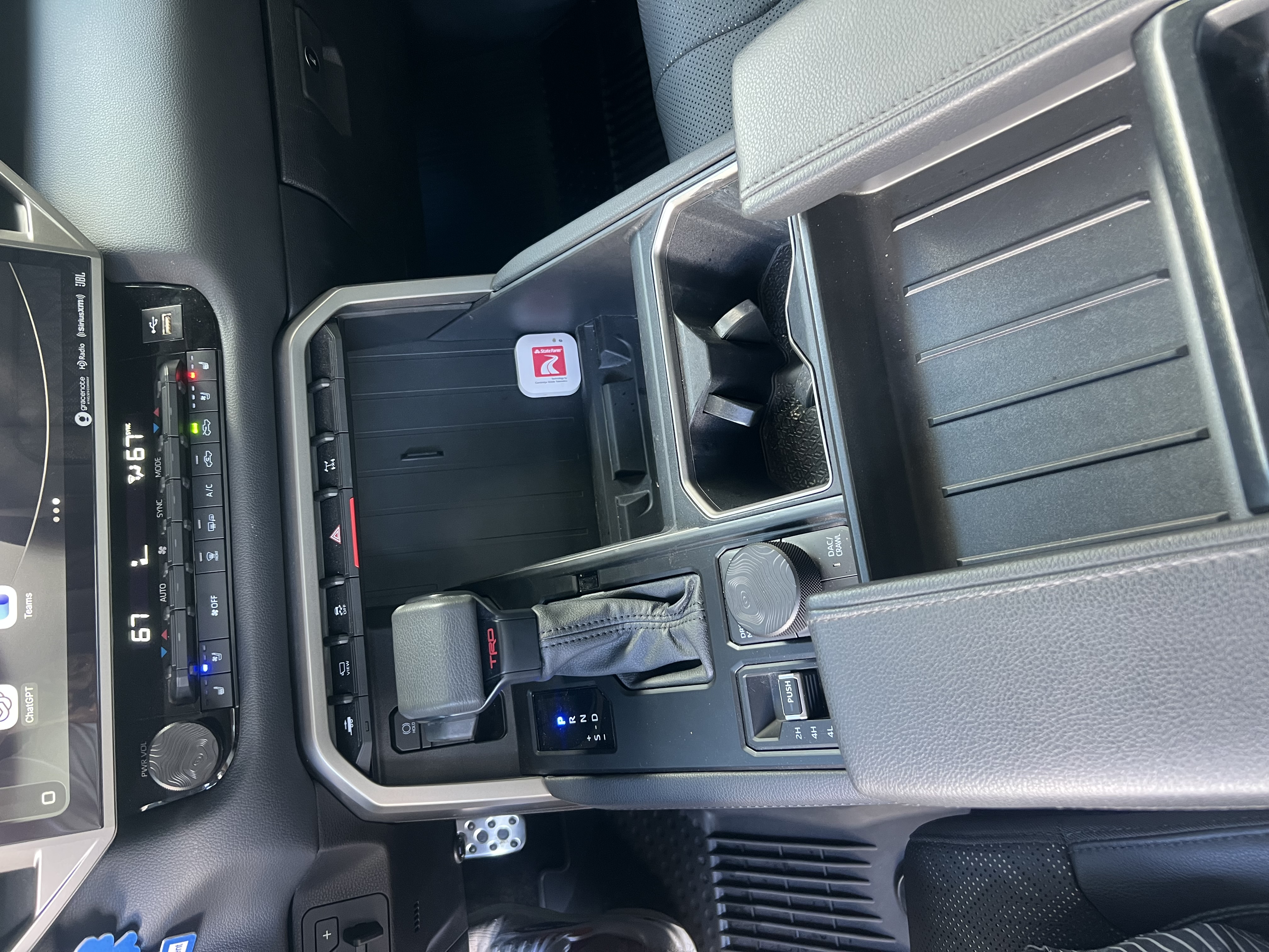 Used 2024 Toyota Tundra Limited AWD/4WD image 12