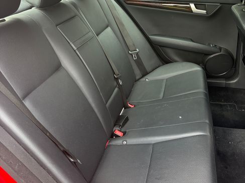 Used 2013 Mercedes-Benz C 250 Sedan image 14