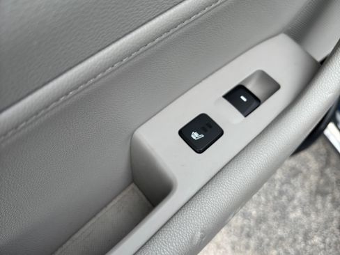 Used 2016 Hyundai Sonata Limited w/ Option Group 04 image 6