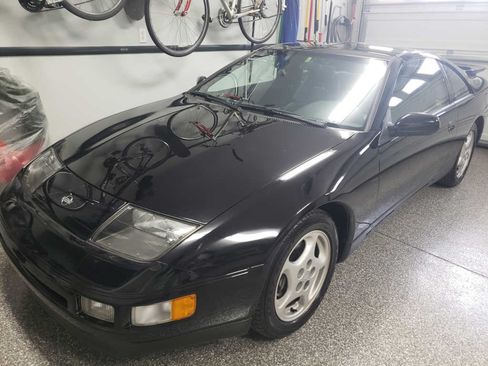 Used 1996 Nissan 300ZX 2+2 Coupe 2D image 2