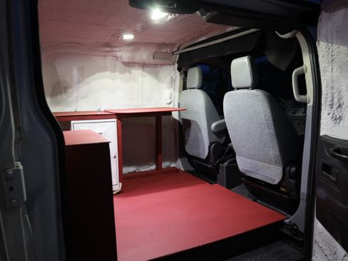 Used 2017 Ford Transit 250 130 Low Roof image 12