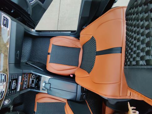 Used 2014 Mercedes-Benz E 350 Sedan image 24