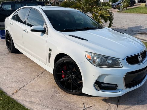 Used 2016 Chevrolet SS RWD image 1