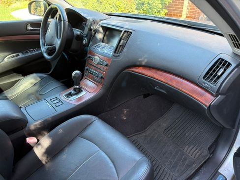 Used 2008 INFINITI G35 Journey w/ Premium Pkg image 9