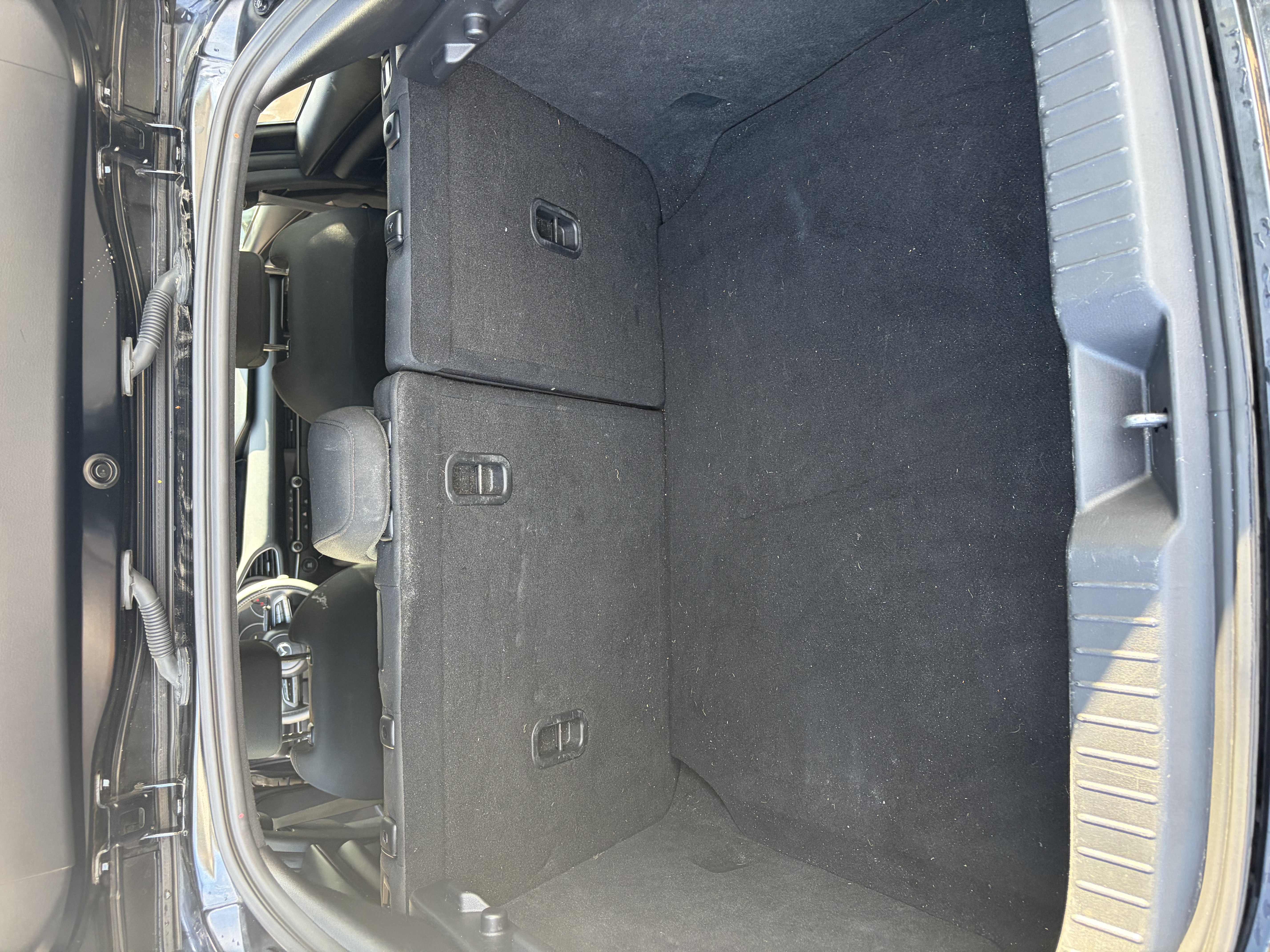 Used 2021 MAZDA MAZDA3 s FWD image 17