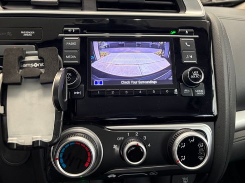 Used 2019 Honda Fit LX image 19