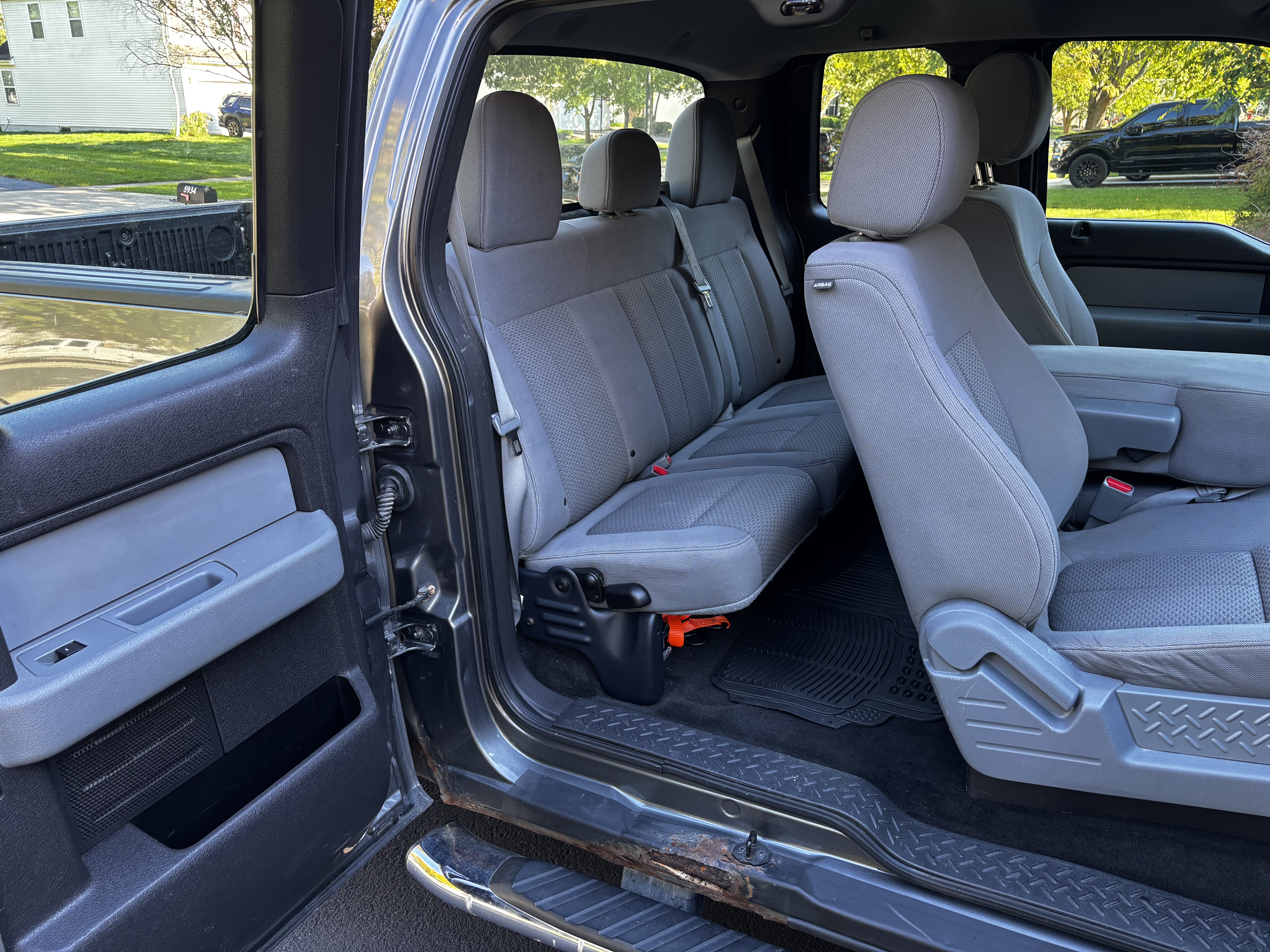 Used 2012 Ford F150 STX w/ STX Decor Pkg AWD/4WD image 19