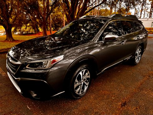 Used 2021 Subaru Outback Touring XT image 2