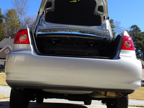 Used 2006 Toyota Corolla CE image 10