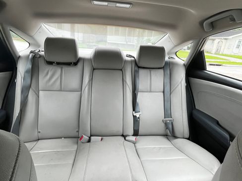 Used 2015 Toyota Avalon XLE Touring FWD image 5