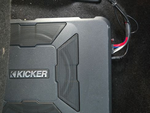 Used 2023 Ford F150 XLT image 16