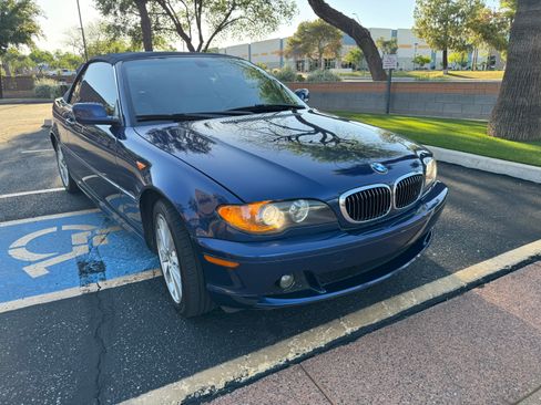 Used 2004 BMW 330Ci Convertible image 9